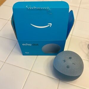 Amazon Echo Dot (4th Gen) Twilight Blue